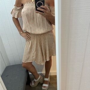 Aline off the shoulder dress. Elastic waist. Easy to wear!